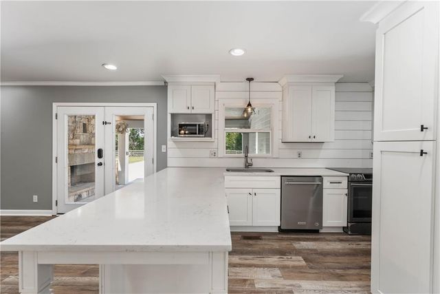 511 Bart Manous Road, Canton, GA 30115