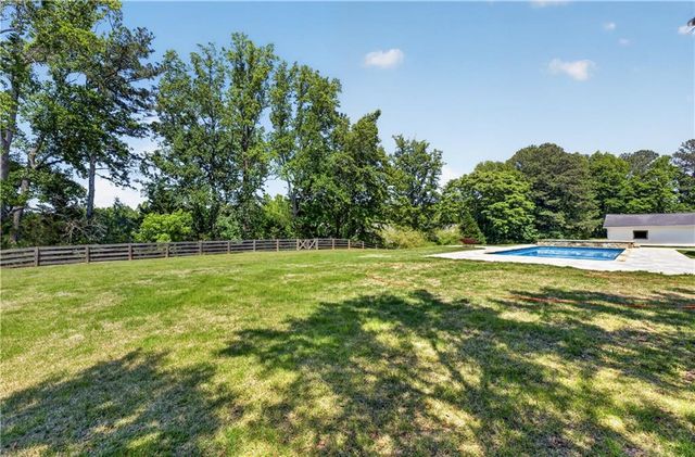 511 Bart Manous Road, Canton, GA 30115