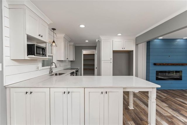 511 Bart Manous Road, Canton, GA 30115