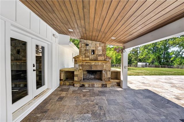 511 Bart Manous Road, Canton, GA 30115