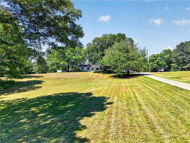 511 Bart Manous Road, Canton, GA 30115