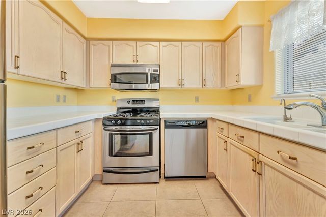 4428 West La Madre Way, North Las Vegas, NV 89031