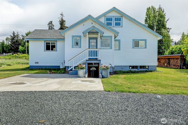 2513 W Edgewood Drive, Port Angeles, WA 98363