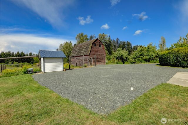 2513 W Edgewood Drive, Port Angeles, WA 98363