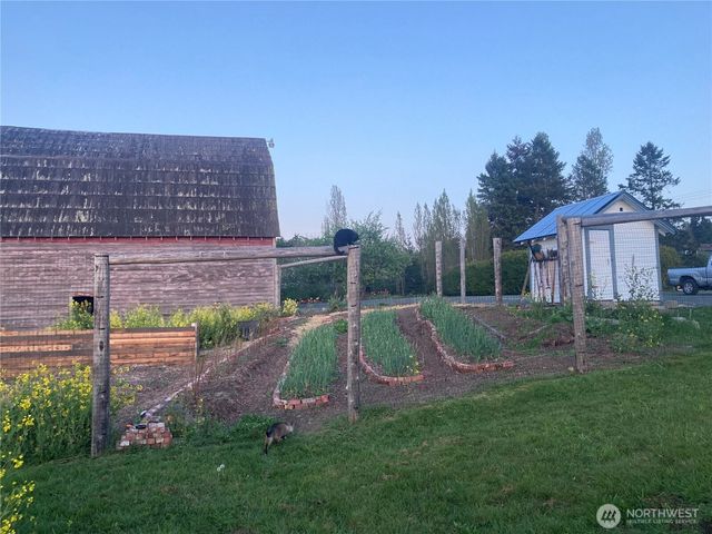 2513 W Edgewood Drive, Port Angeles, WA 98363
