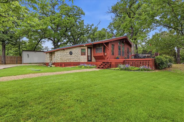111 Oak Tree Lane, Hickory Creek, TX 75065
