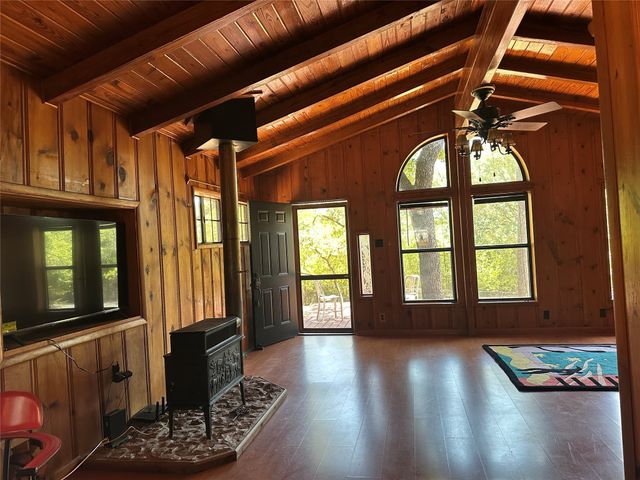 111 Oak Tree Lane, Hickory Creek, TX 75065