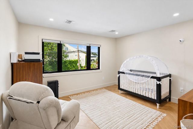 716 Oakland Avenue, Cedarhurst, NY 11516