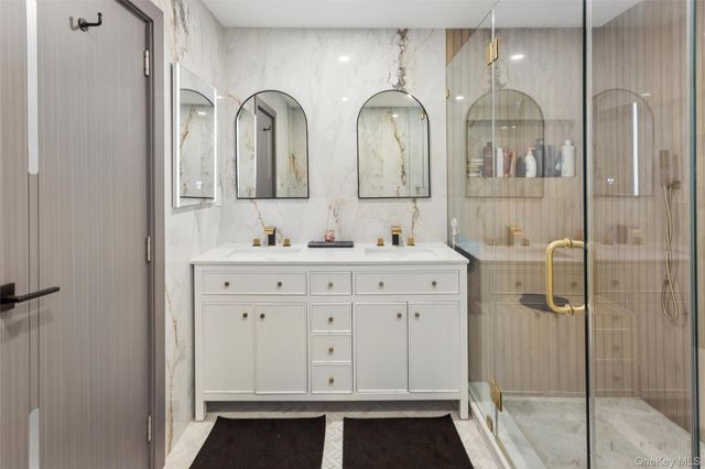 716 Oakland Avenue, Cedarhurst, NY 11516