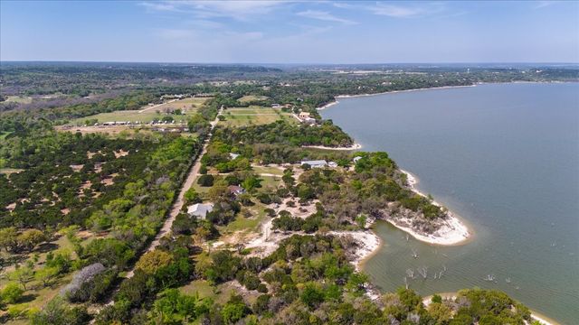 723 County Road 1304, Morgan, TX 76671