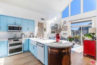 13044 Pacific 424, Los Angeles, CA 90094