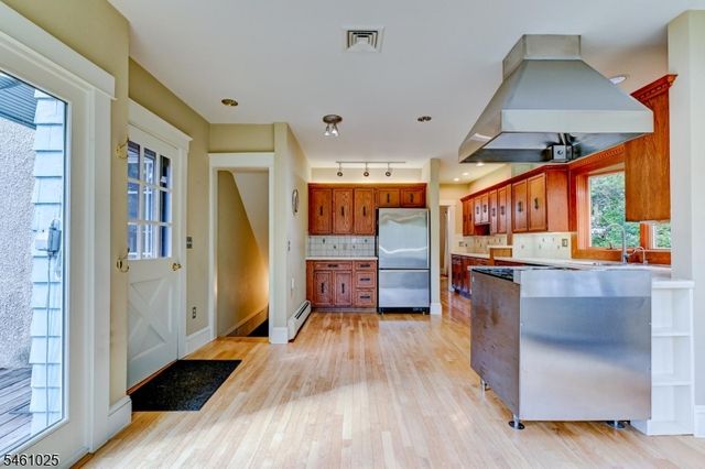 648 Arlington Ave, Westfield Town, NJ 07090