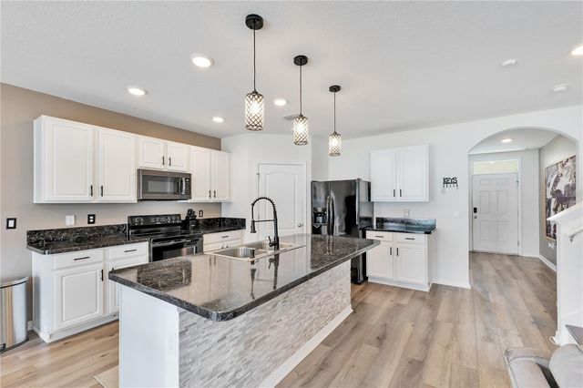1453 TAOS AVENUE, Kissimmee, FL 34744