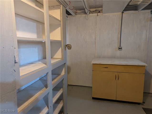 13130 Kinsman Road, Burton, OH 44021