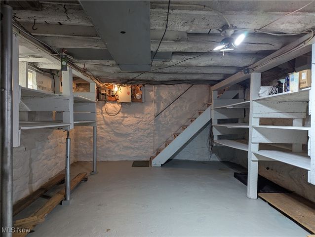 13130 Kinsman Road, Burton, OH 44021