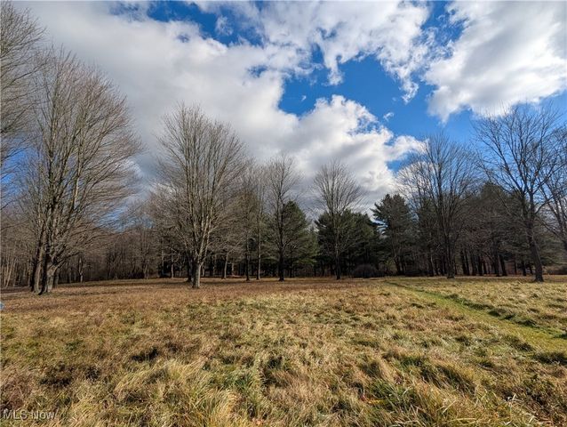 13130 Kinsman Road, Burton, OH 44021