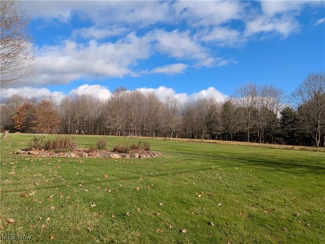 13130 Kinsman Road, Burton, OH 44021