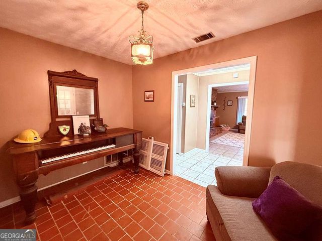 1881 Bell Telephone Road, Hazlehurst, GA 31539