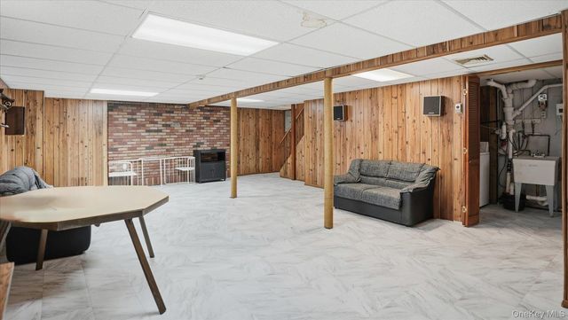 2761 Preston Place, North Bellmore, NY 11710