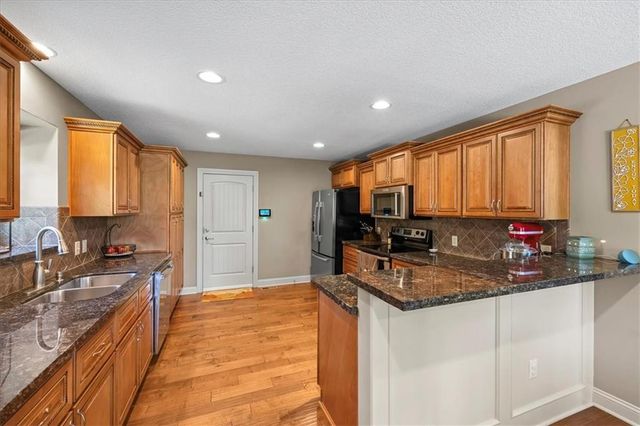 21682 W 176th Terrace, Olathe, KS 66062