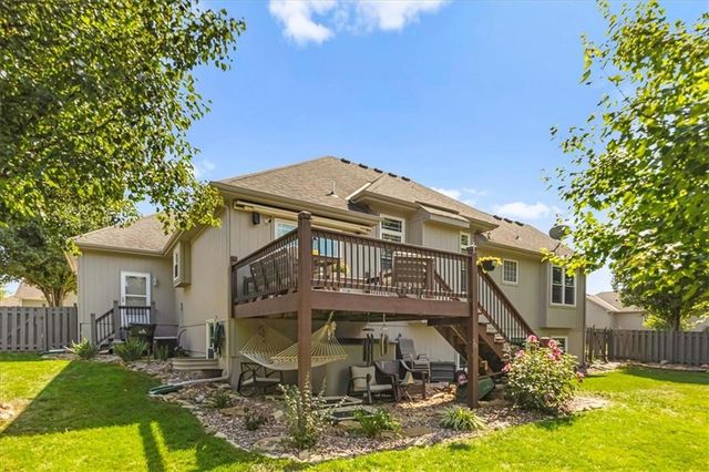 21682 W 176th Terrace, Olathe, KS 66062