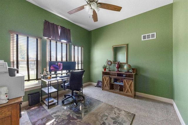 21682 W 176th Terrace, Olathe, KS 66062