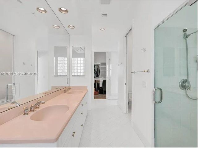 1459 Shoreline Way 116, Hollywood, FL 33019