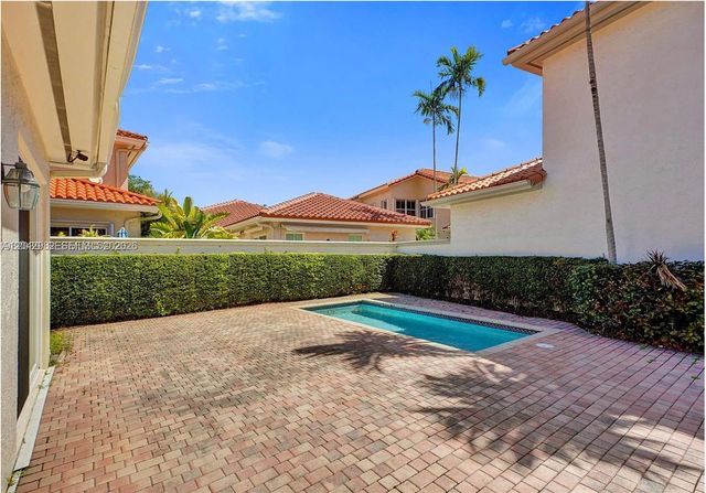 1459 Shoreline Way 116, Hollywood, FL 33019