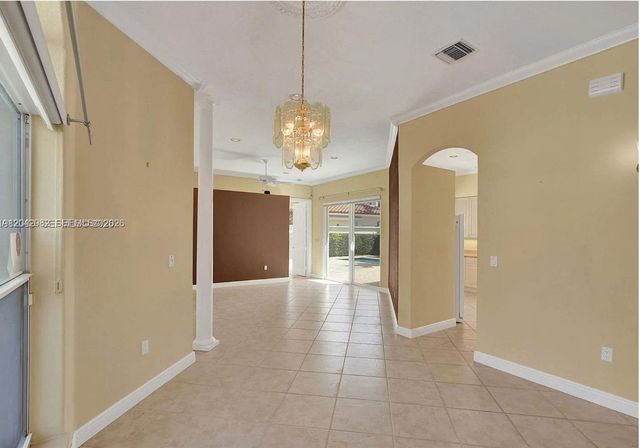 1459 Shoreline Way 116, Hollywood, FL 33019