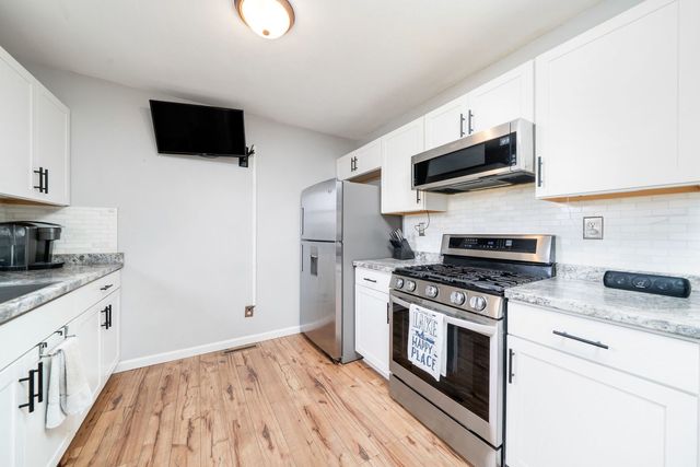 14090 Hanna Way, South Beloit, IL 61080