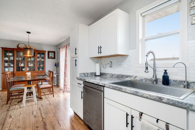 14090 Hanna Way, South Beloit, IL 61080