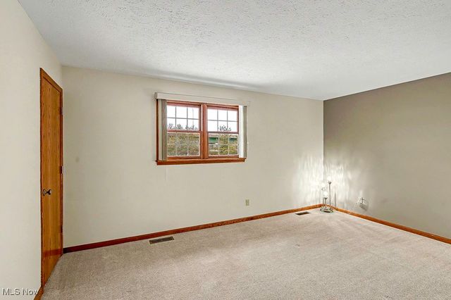 129 S 4th Street, Marietta, OH 45750