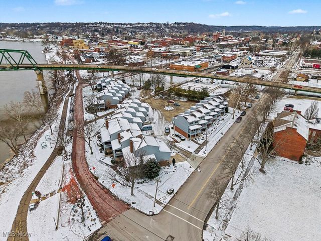 129 S 4th Street, Marietta, OH 45750