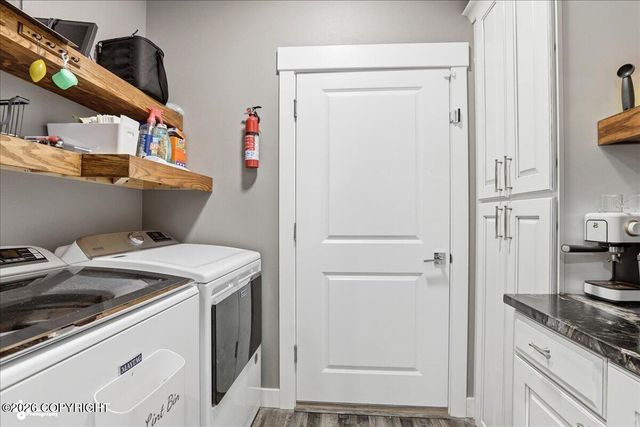 22960 Sheltering Spruce Avenue, Chugiak, AK 99567