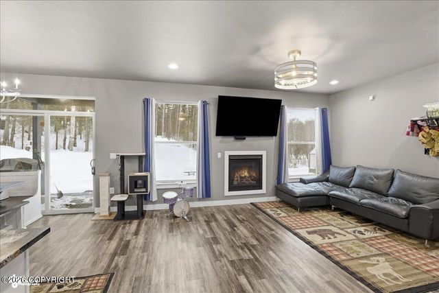 22960 Sheltering Spruce Avenue, Chugiak, AK 99567