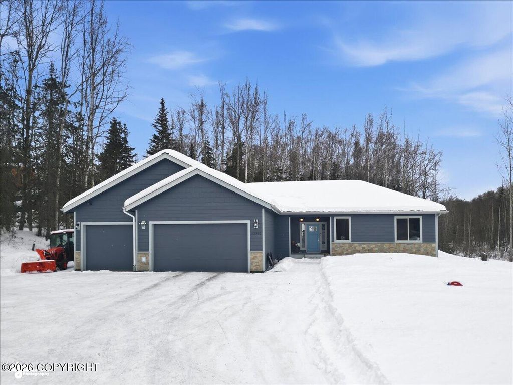22960 Sheltering Spruce Avenue, Chugiak, AK 99567