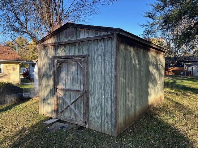 412 N Prewitt Street, Nevada, MO 64772