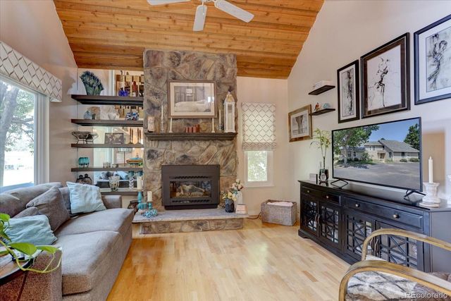 2671 S Xanadu Way B, Aurora, CO 80014