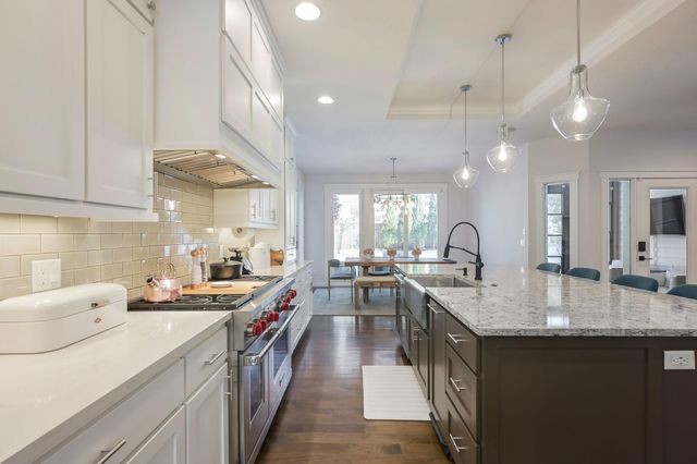 5617 Abbott Avenue S, Edina, MN 55410