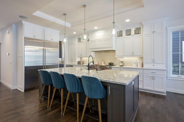 5617 Abbott Avenue S, Edina, MN 55410