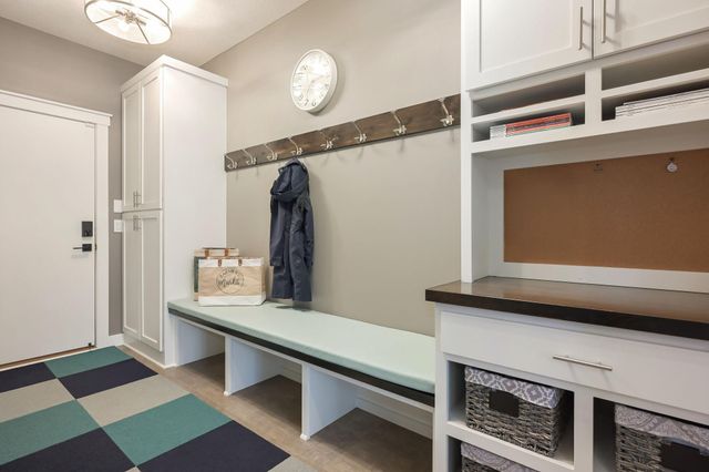 5617 Abbott Avenue S, Edina, MN 55410