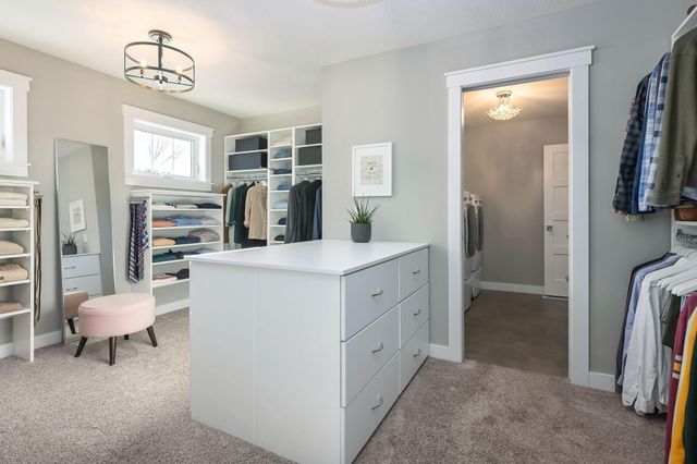 5617 Abbott Avenue S, Edina, MN 55410