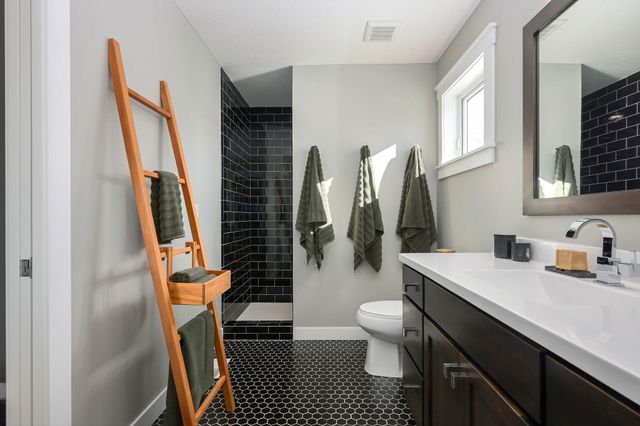 5617 Abbott Avenue S, Edina, MN 55410