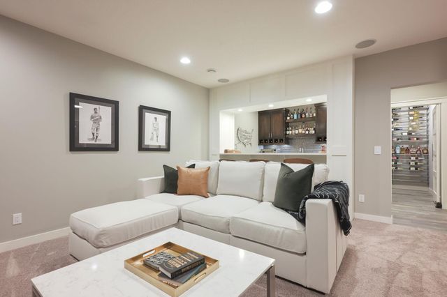 5617 Abbott Avenue S, Edina, MN 55410