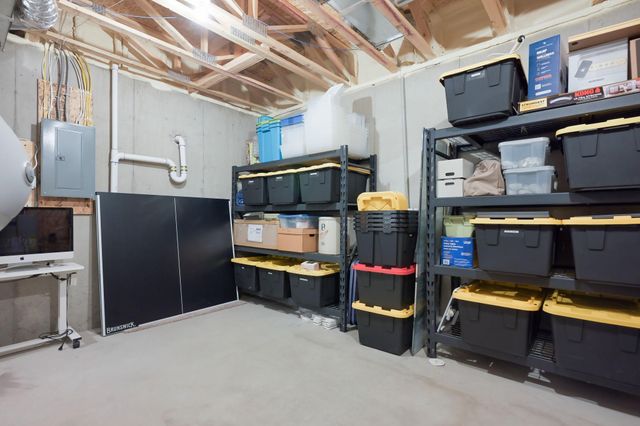 5617 Abbott Avenue S, Edina, MN 55410