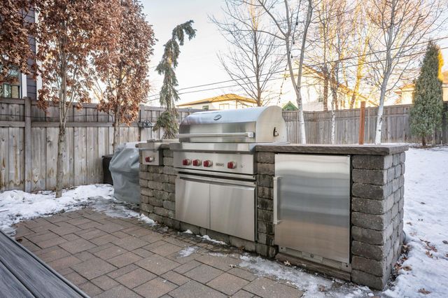 5617 Abbott Avenue S, Edina, MN 55410