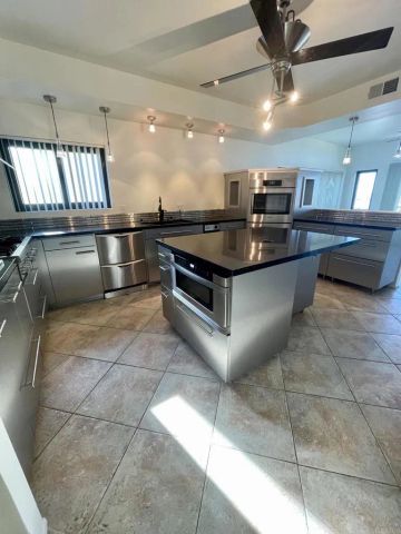 2442 Union Street 2N 2S, San Diego, CA 92101