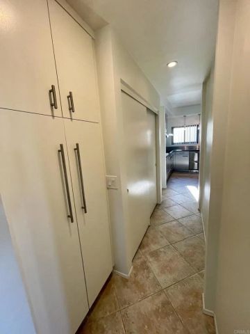 2442 Union Street 2N 2S, San Diego, CA 92101