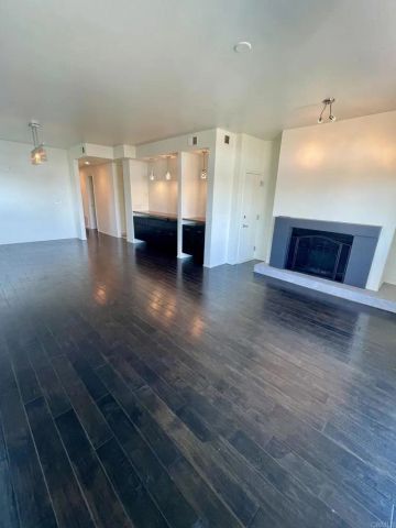 2442 Union Street 2N 2S, San Diego, CA 92101