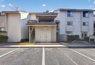 36 Deallyon Ave Apt 102, Hilton Head Island, SC 29928